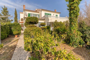 Гостиница Apartments by the sea Barbat, Rab - 3203  Раб